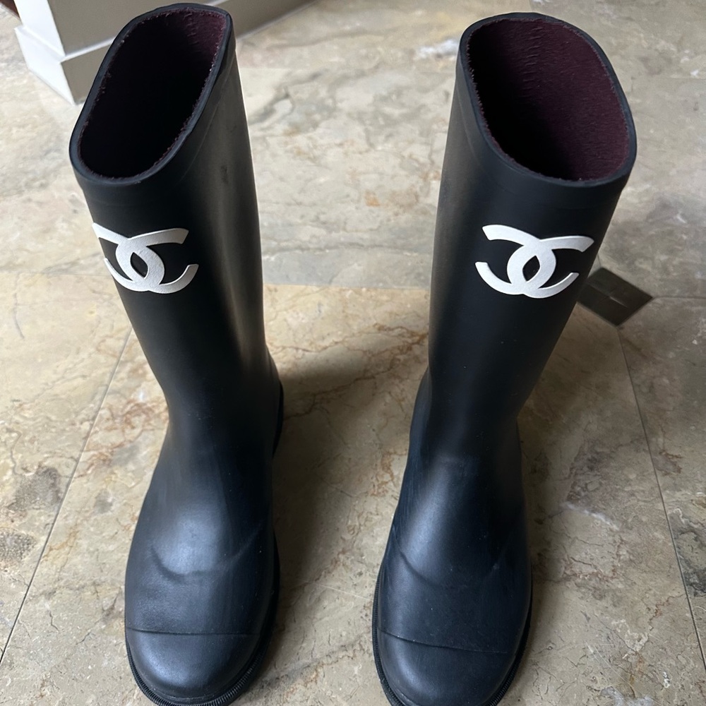 CHANEL Black and White Women's Winter Boots